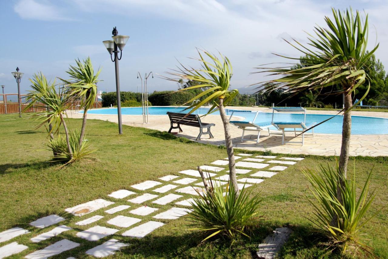 Hotel Tupei Калазетта Екстер'єр фото